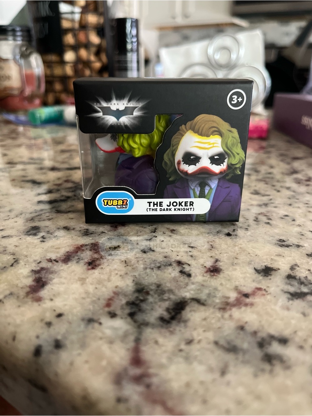 The Joker (The Dark Knight) Collectible Figure - Purple/Green